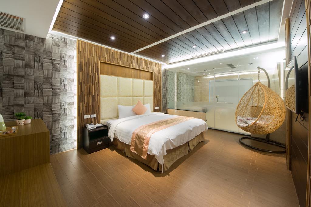 Garden Spring Hotel Джиаоси Стая снимка