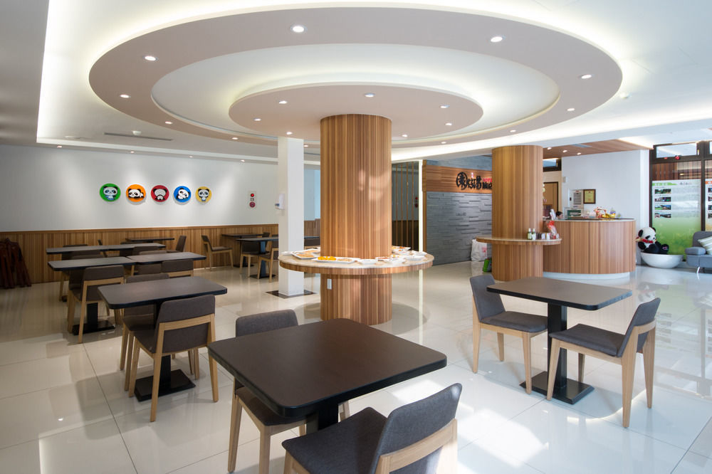 Garden Spring Hotel Джиаоси Екстериор снимка